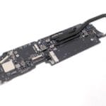 MacBook Air 11 Logic Board 1.6GHz i5 4GB (15) 820-3115
